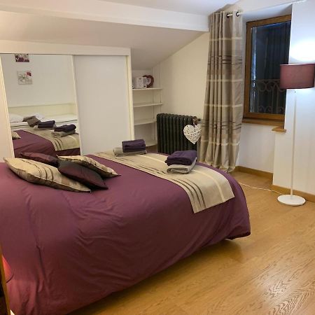 Domaine Des Pierres D Auvergne Flat エクステリア 写真