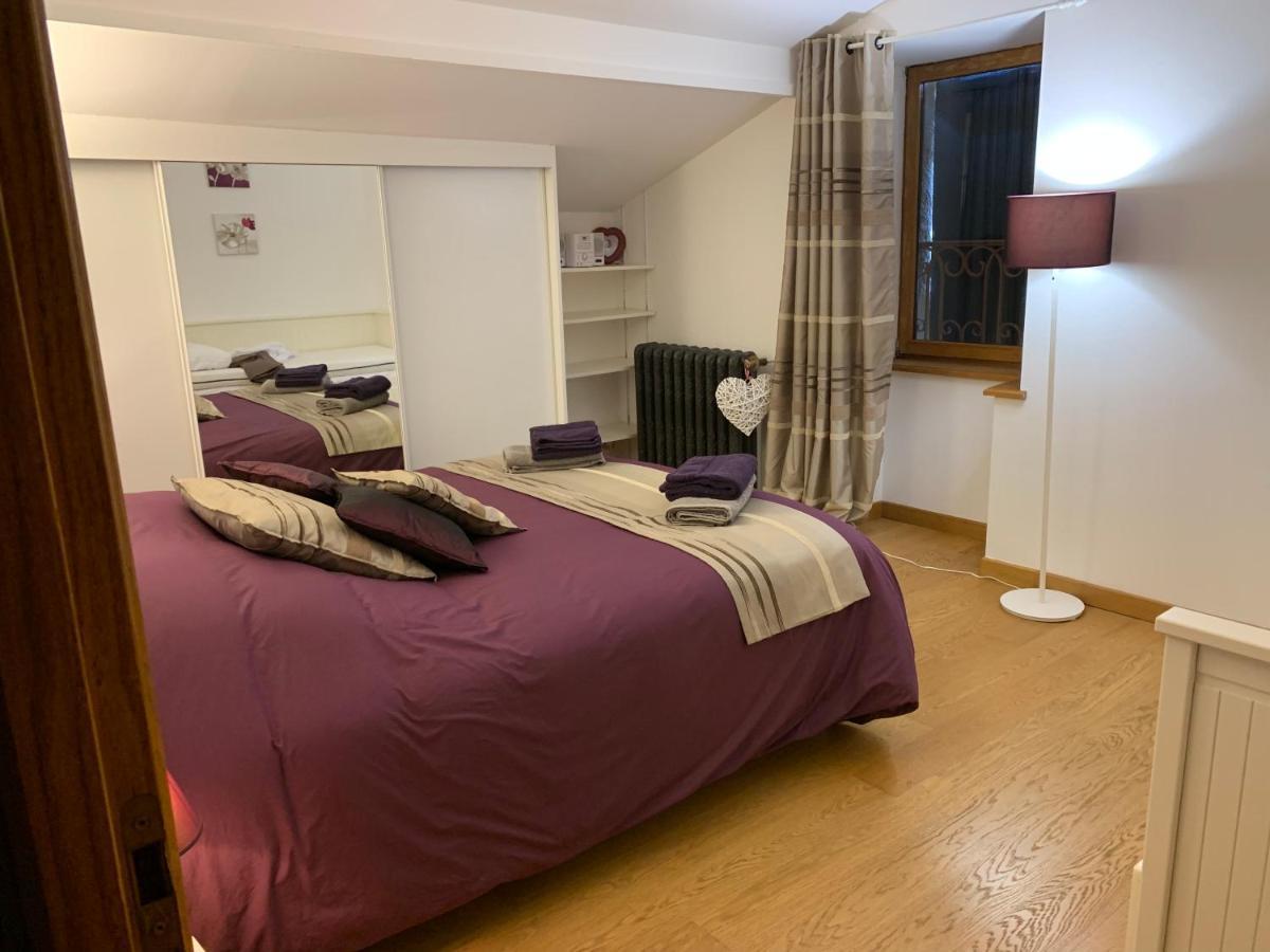 Domaine Des Pierres D Auvergne Flat エクステリア 写真