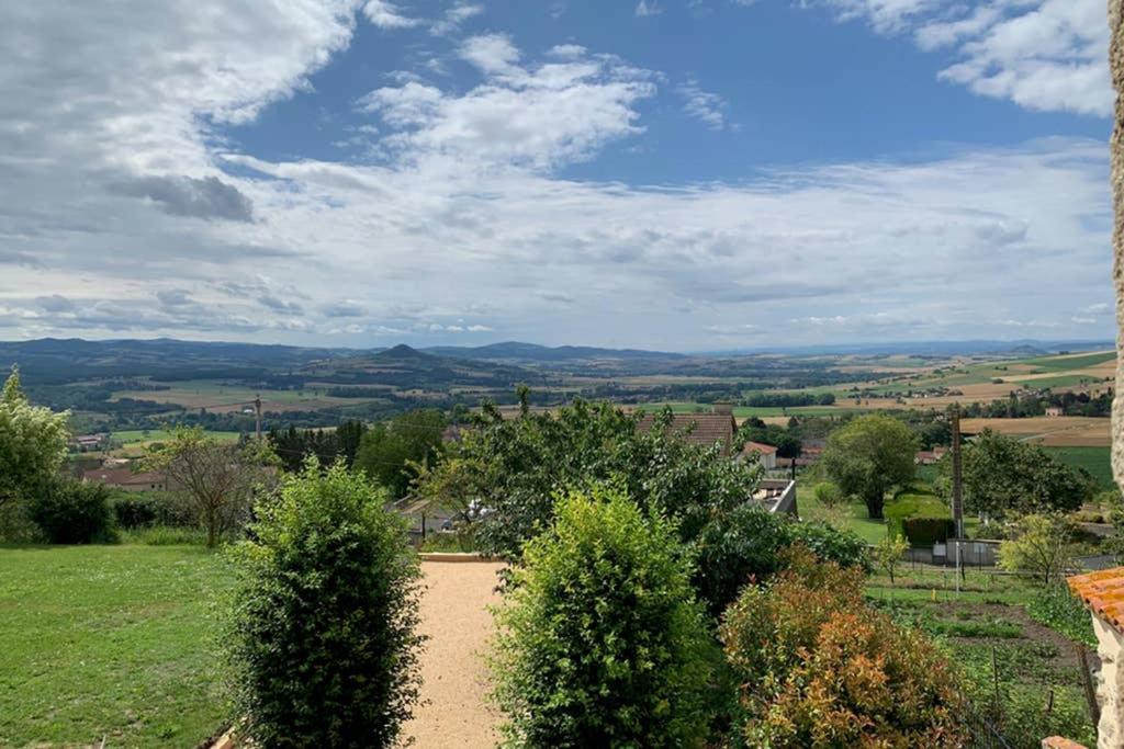 Domaine Des Pierres D Auvergne Flat エクステリア 写真