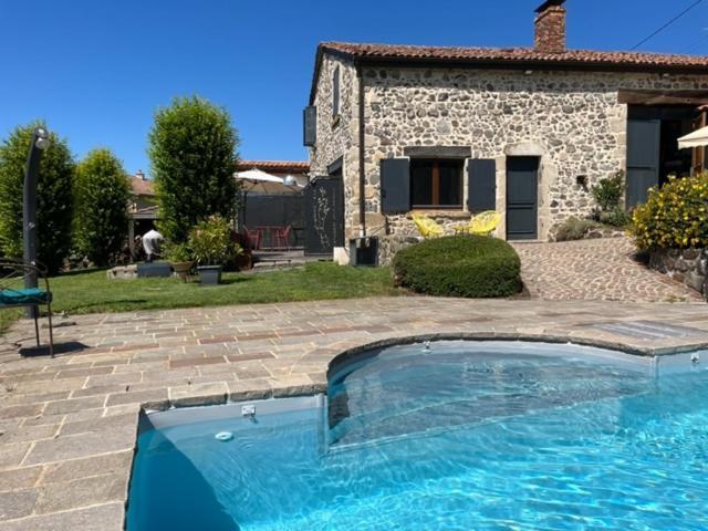 Domaine Des Pierres D Auvergne Flat エクステリア 写真